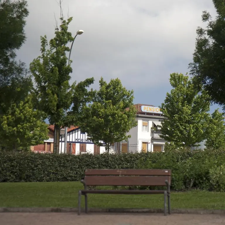 Hostal Europa Pension 2*, Irun